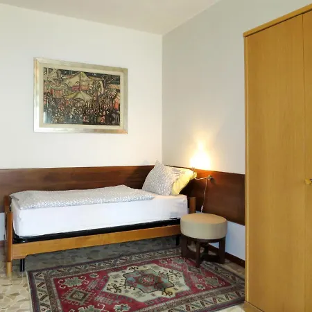 Locazione Turistica Garibaldi - Mgn145 アパート